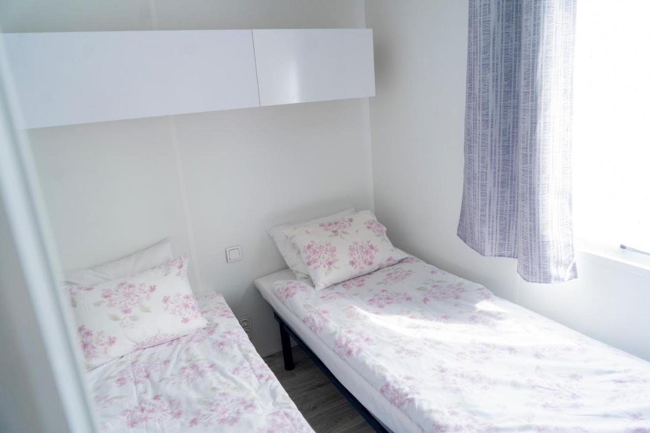 Cafe Torpet B&B Skepplanda Екстериор снимка