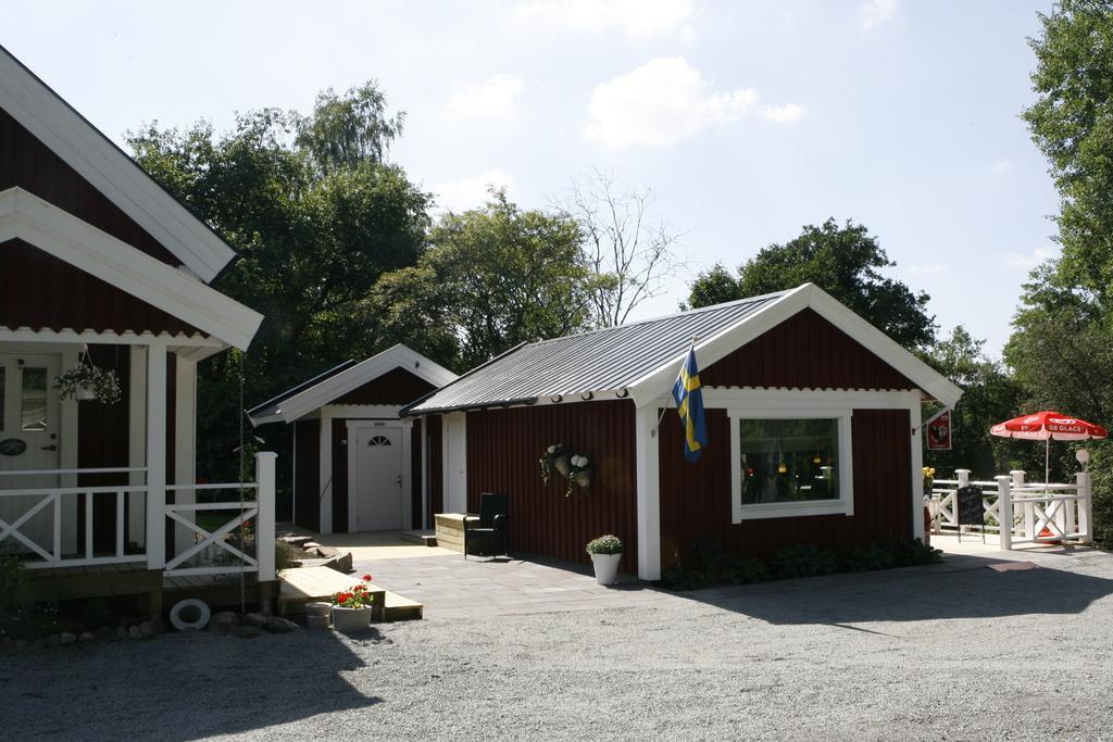 Cafe Torpet B&B Skepplanda Екстериор снимка