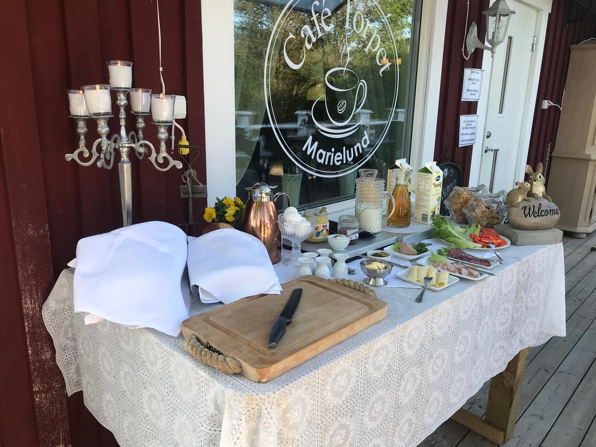 Cafe Torpet B&B Skepplanda Екстериор снимка